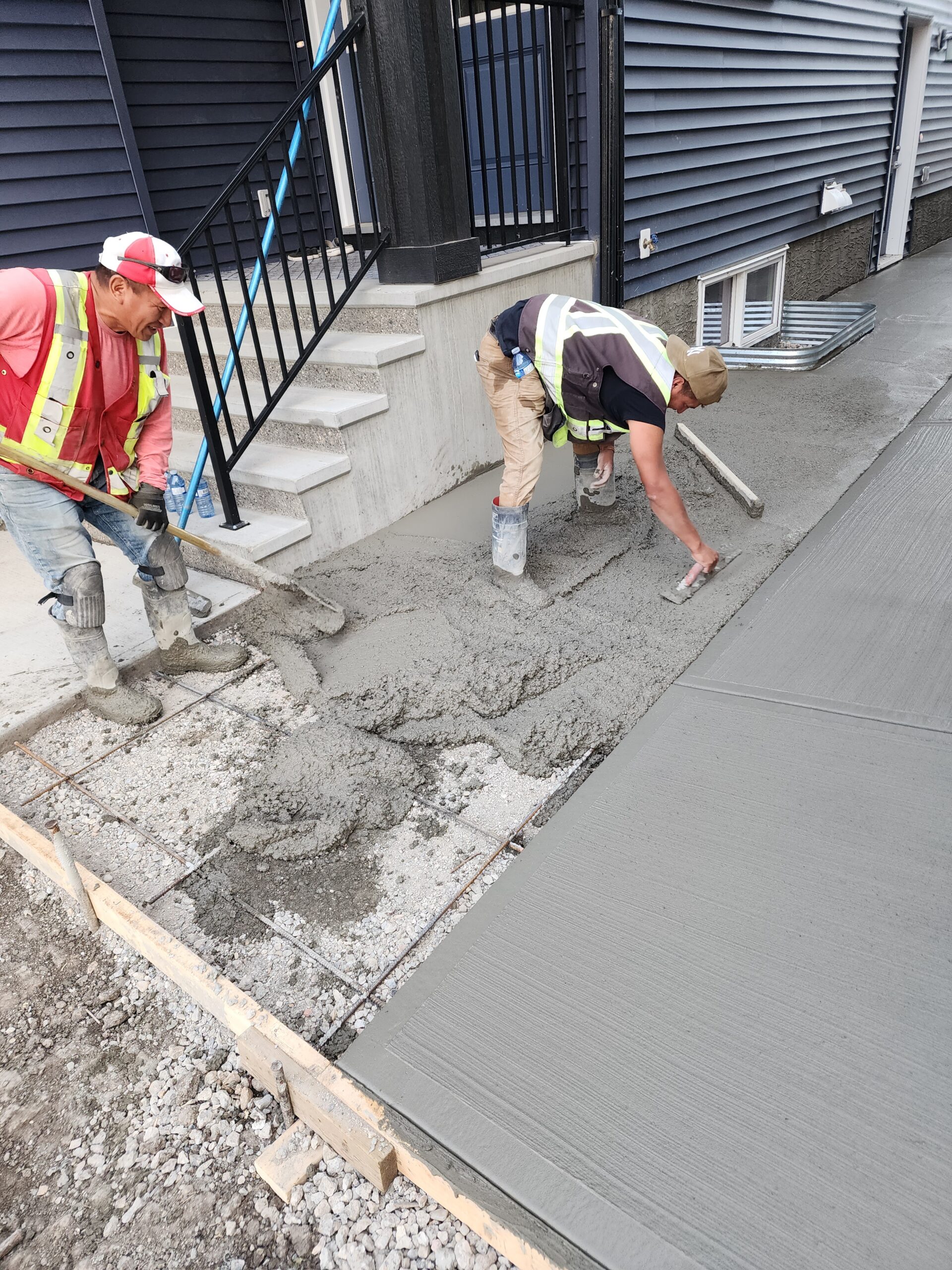 Concrete finishing Calgary professional team