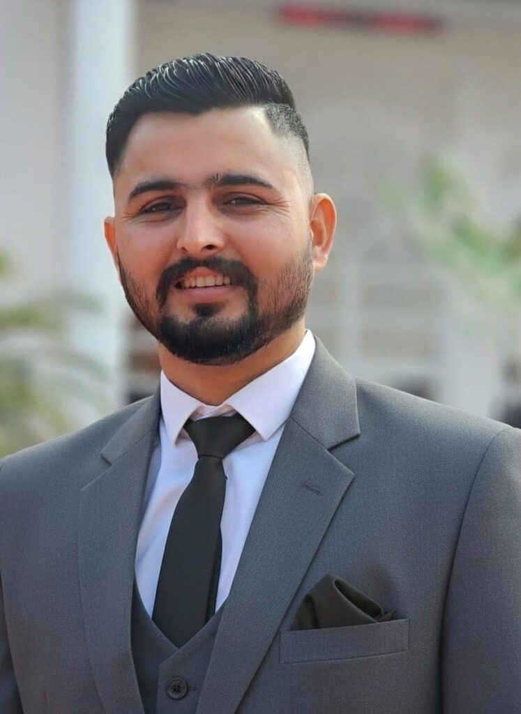 Gurvinder Singh Head leader of AGH Renovation representing home renovation and construction services